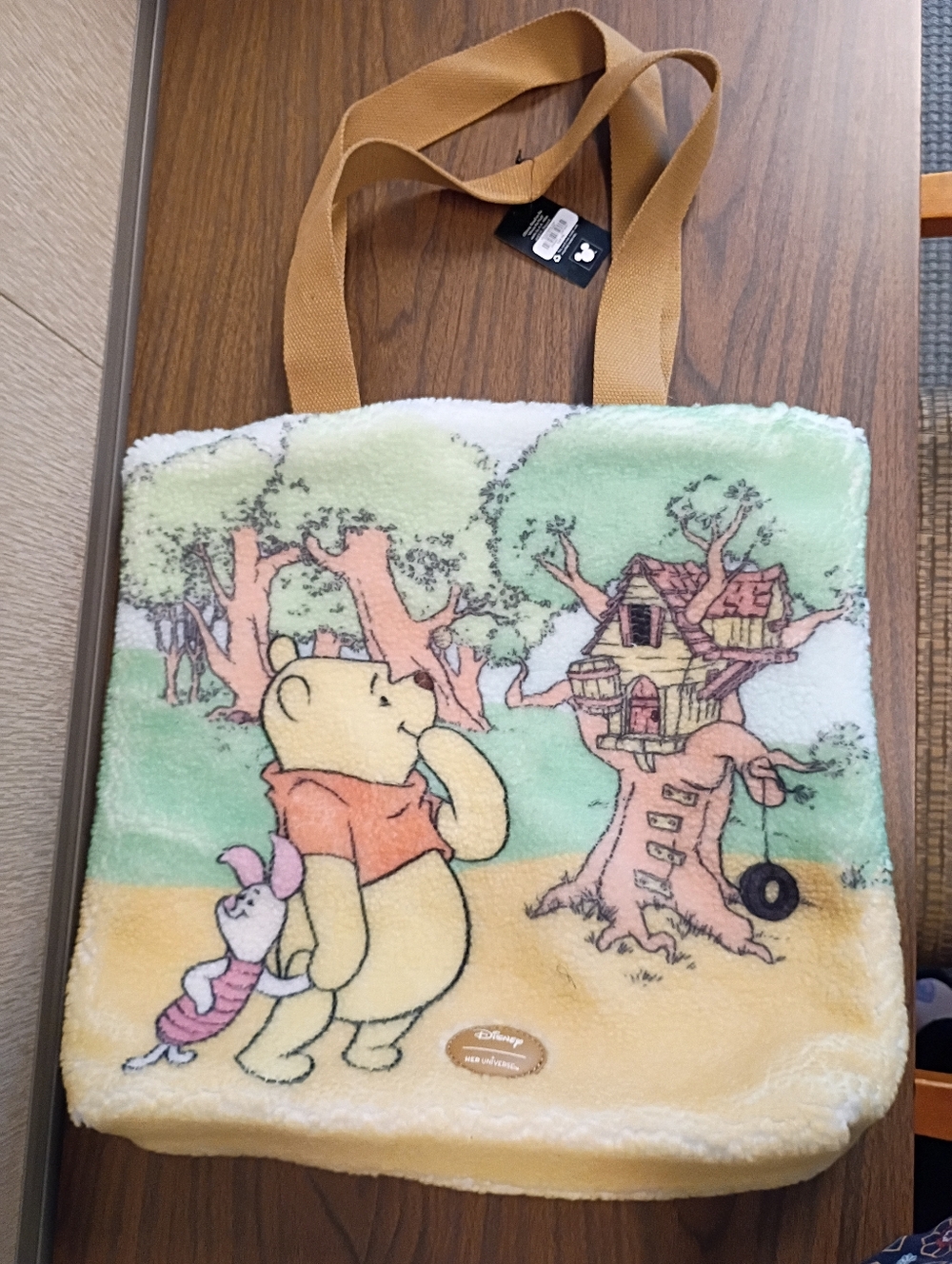 NWT Her Universe Disney Winnie The Pooh Fuzzy Tote Bag